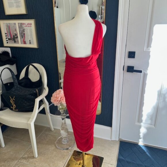 Red Dress - Picture 3 of 3